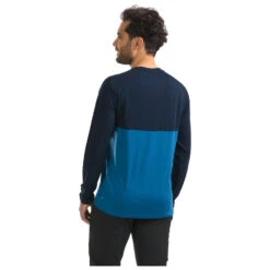 Stoic Merino150 HeladagenSt. L/S - Merino Shirt 17 Stoic Merino150 HeladagenSt. L/S - Merino Shirt -Stoic Shop stoic merino150 heladagenst l s merino shirt detail 12