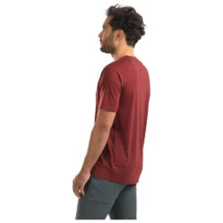 Stoic Merino150 HeladagenSt. T-Shirt Artwork - Merino Shirt 10 Stoic Merino150 HeladagenSt. T-Shirt Artwork - Merino Shirt -Stoic Shop stoic merino150 heladagenst t shirt artwork merino shirt detail 11