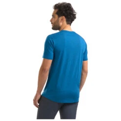 Stoic Merino150 HeladagenSt. T-Shirt - Merino Shirt 13 Stoic Merino150 HeladagenSt. T-Shirt - Merino Shirt -Stoic Shop stoic merino150 heladagenst t shirt merino shirt detail 12