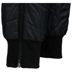 Stoic MountainWool KilvoSt. Padded 3/4 Pants - Synthetic Trousers 16 Stoic MountainWool KilvoSt. Padded 3/4 Pants - Synthetic Trousers -Stoic Shop stoic mountainwool kilvost padded 3 4 pants synthetic trousers detail 6