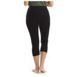 Stoic Women's Merino180 BjoernenSt. II 3/4 Pants - Merino Base Layer 23 Stoic Women's Merino180 BjoernenSt. II 3/4 Pants - Merino Base Layer -Stoic Shop stoic womens merino180 bjoernenst ii 3 4 pants merino base layer detail 12