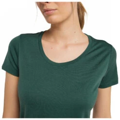 Stoic Women's Merino180 BjoernenSt. T-Shirt - Merino Base Layer 14 Stoic Women's Merino180 BjoernenSt. T-Shirt - Merino Base Layer -Stoic Shop stoic womens merino180 bjoernenst t shirt merino base layer detail 6
