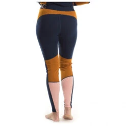 Stoic Women's MerinoMesh150 BensjonSt. II Long Pants - Merino Base Layer 15 Stoic Women's MerinoMesh150 BensjonSt. II Long Pants - Merino Base Layer -Stoic Shop stoic womens merinomesh150 bensjonst ii long pants merino base layer detail 12